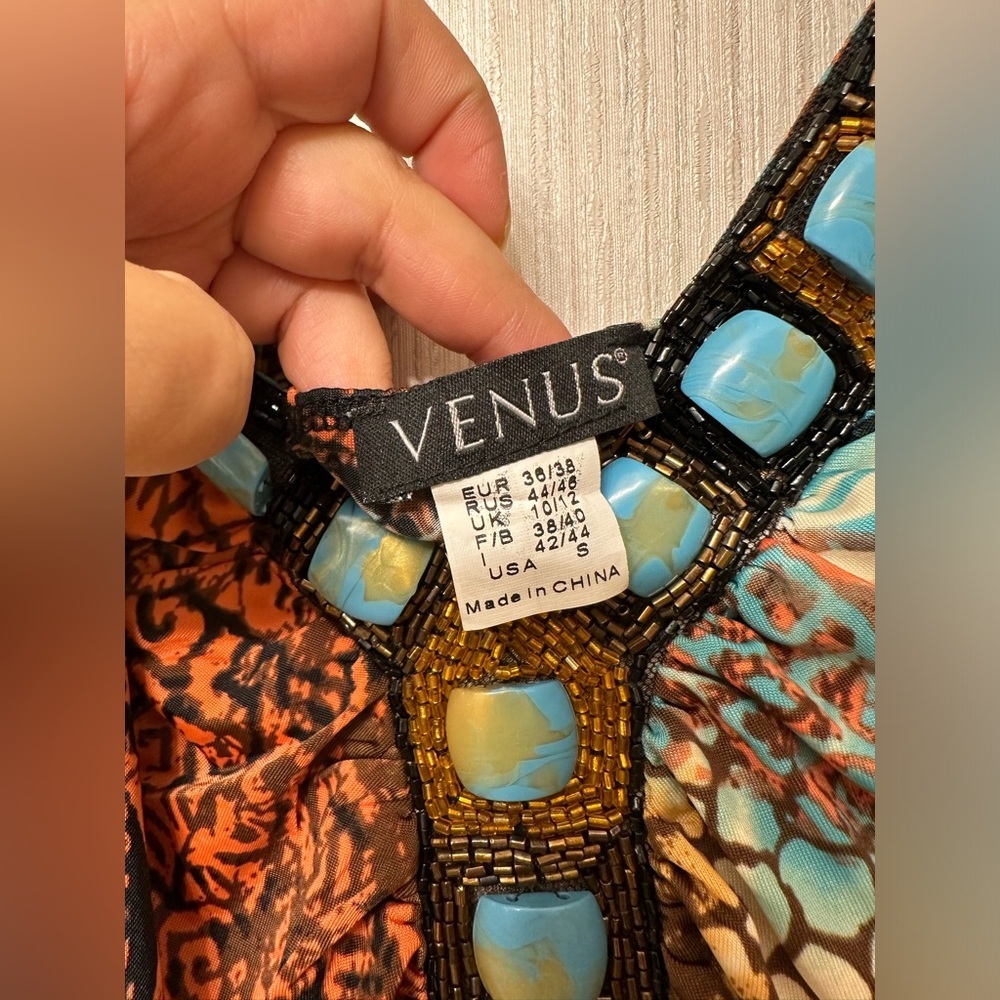 VENUS Y2K Colorful Animal Print With Iridescent Stones Vneck Front Size S - Picture 2 of 8
